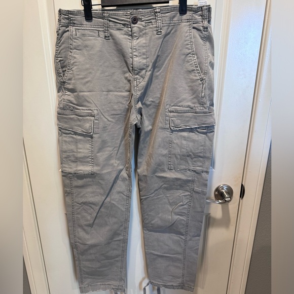American Eagle Outfitters Light Gray Cargo Pants - Picture 1 of 3
